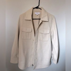 Mainstream Boutique adorable cream blazer jacket